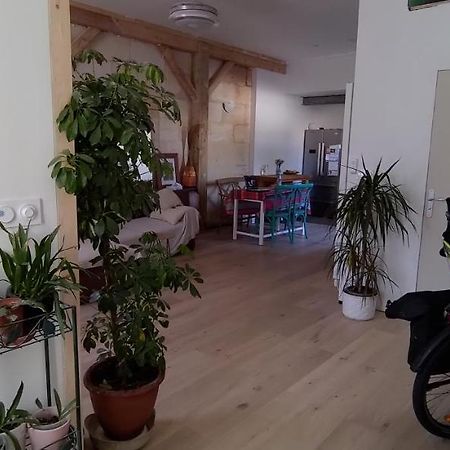 Belle Chambre Sur Terrasse A 3 Min De La Gare Bordeaux Exterior foto