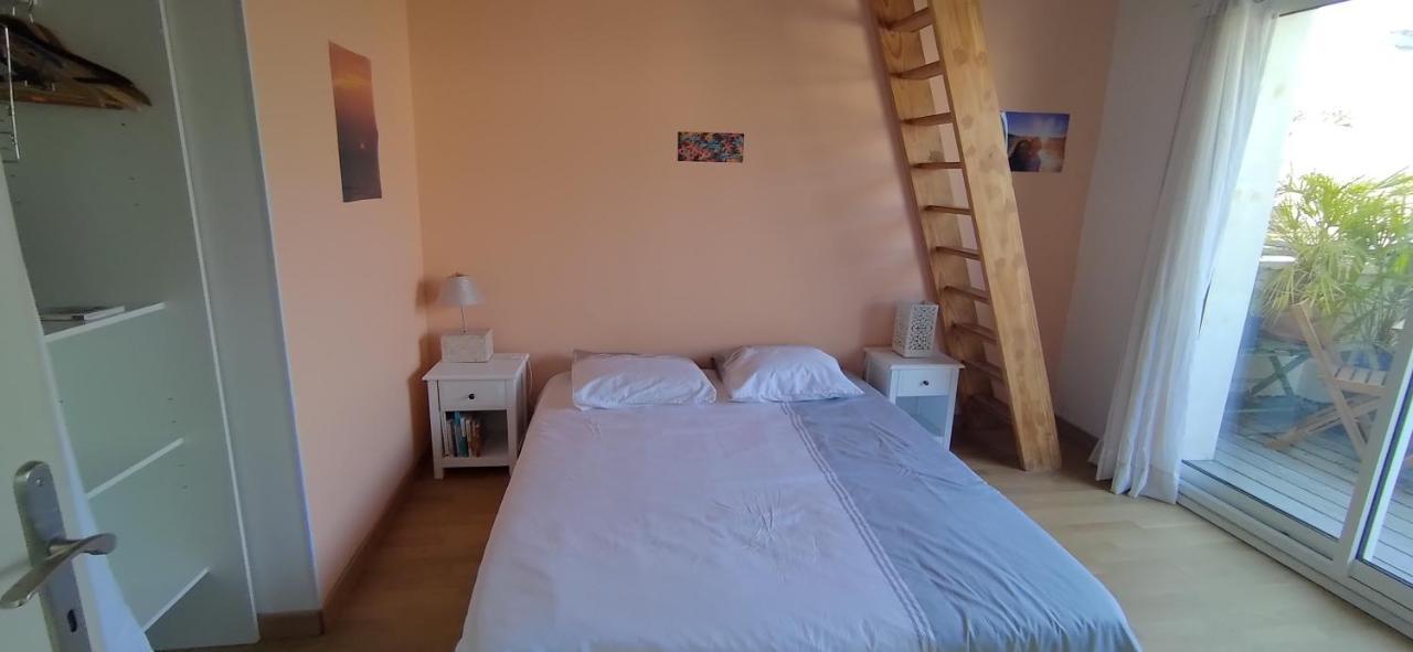 Belle Chambre Sur Terrasse A 3 Min De La Gare Bordeaux Exterior foto