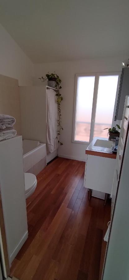 Belle Chambre Sur Terrasse A 3 Min De La Gare Bordeaux Exterior foto